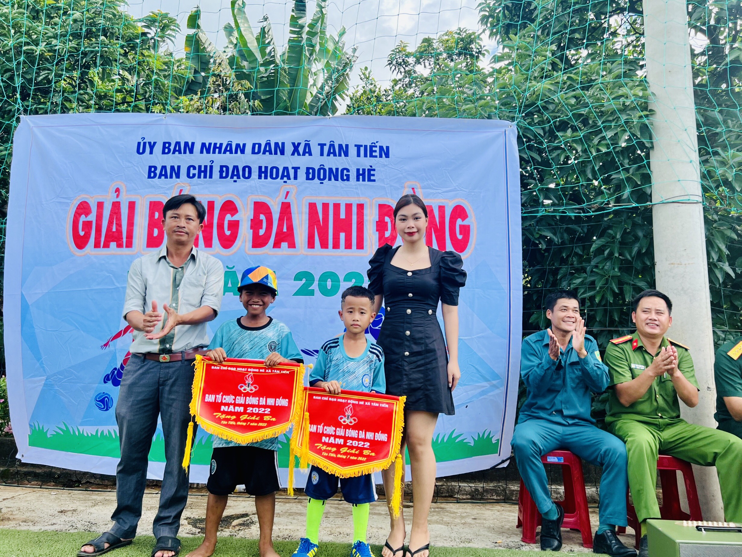 PHONG CACH